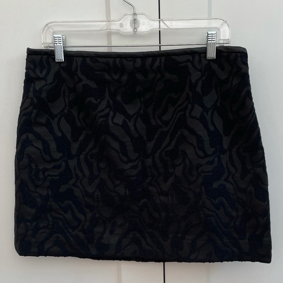 Zara Woman Mini Skirt with Leather Trim - Picture 1 of 4